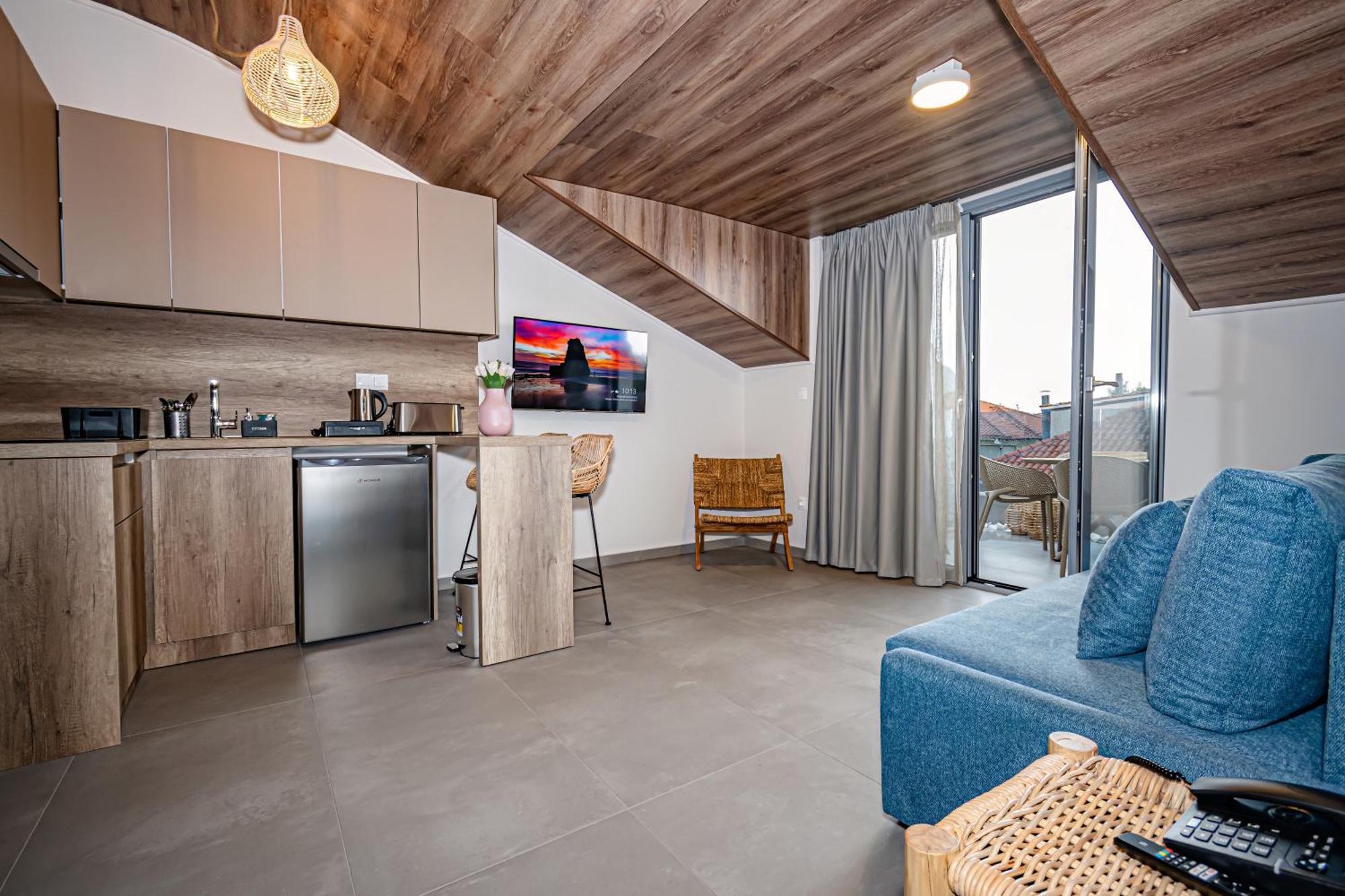 Evitel Luxury Living 3*